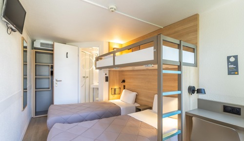 Standard Room, Multiple Beds