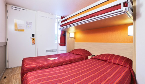 Standard Room, 3 Twin Beds