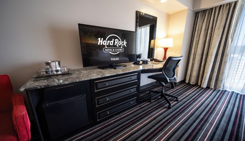 Standard Room, 1 King Bed, Tower (Hard Rock)