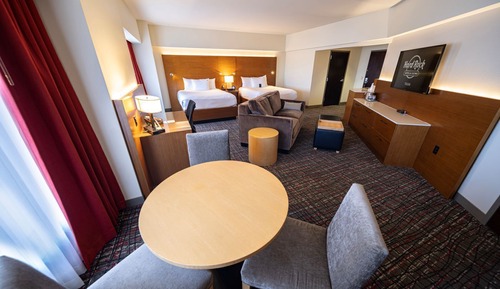 Suite, 2 Queen Beds, Tower (Cherokee)