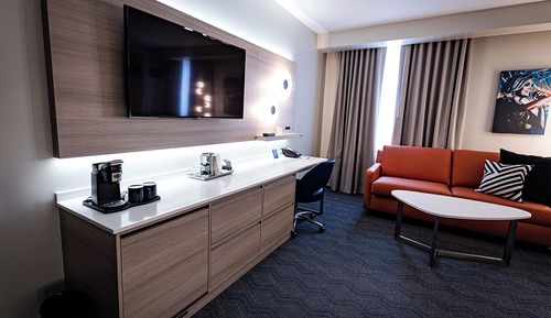 Suite, 1 King Bed, Tower (All Suites)