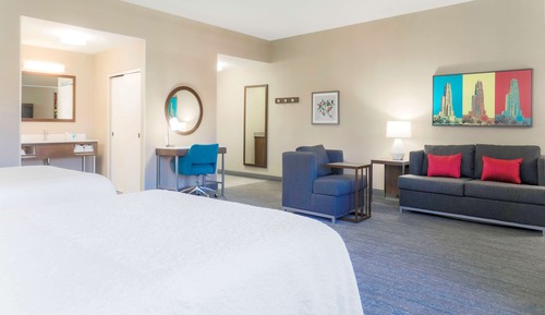 Studio Suite, 2 Queen Beds, Sofa Bed