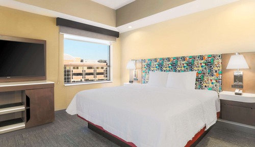 Studio Suite, 1 King Bed with Sofa bed