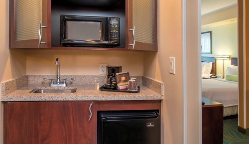 Suite, 1 Bedroom (Mobility/Hearing Accessible, Tub)