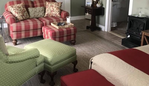 Premium Double Room, Ensuite (Mt. Adam Suite)