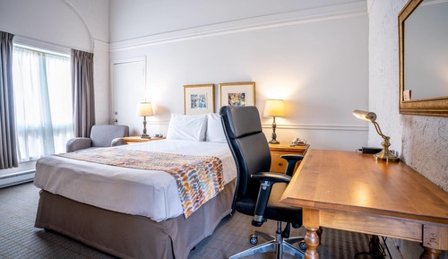 Standard Room, 1 Queen Bed, Non Smoking