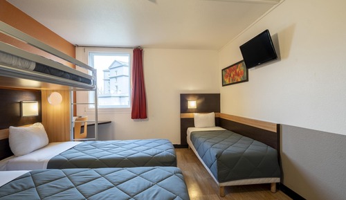 Standard Room, Multiple Beds