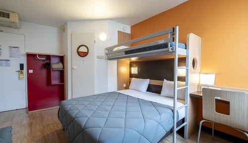Standard Room, Multiple Beds
