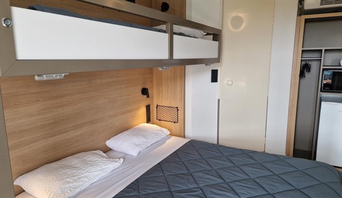 Standard Room, Multiple Beds (1 Double and 1 Single bed)