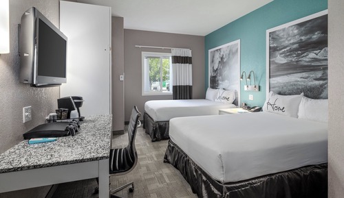 Standard Room, 2 Double Beds