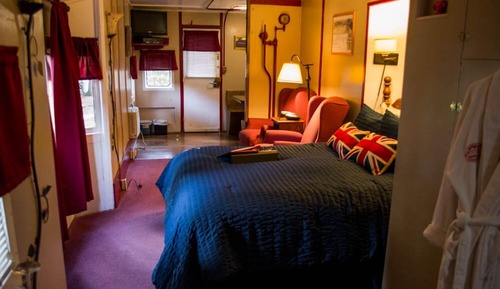 Standard Cabin, Private Bathroom (Celebrations)