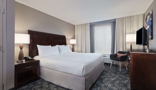 Suite, 1 Bedroom, Jetted Tub (1 King Bed)