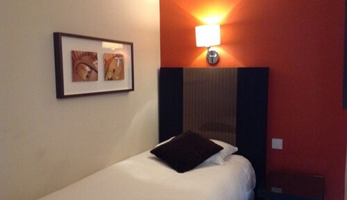 Single Room, 1 Twin Bed (Fir Tree Court)