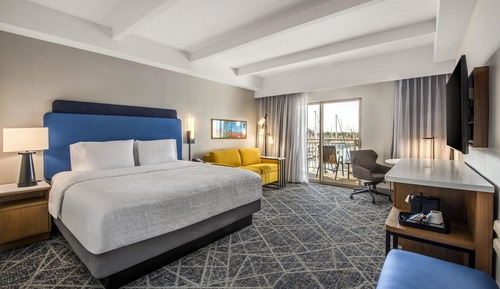Room, 1 King Bed with Sofa bed, Non Smoking, Marina View (Shower Only)