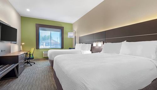 Standard Room, 2 Queen Beds (Extra Floor Space)