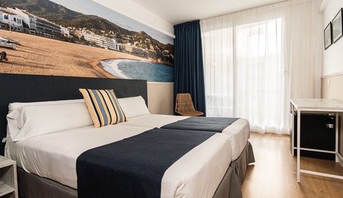 Superior Double Room Single Use (1 Adult)