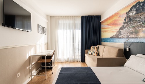 Superior Quadruple Room (4 Adults)