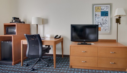 Room, 1 King Bed (Mobility/Hearing Access, Transf Shwr)