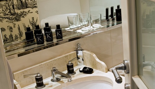 Standard Double Room, 1 Queen Bed, Bathtub