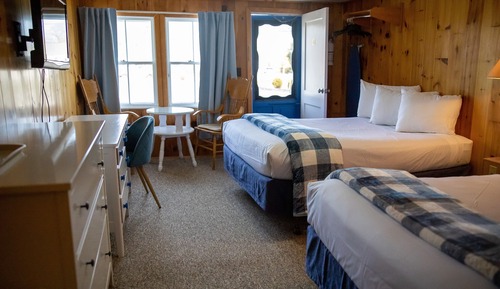 Private Cottage, Two Double Beds