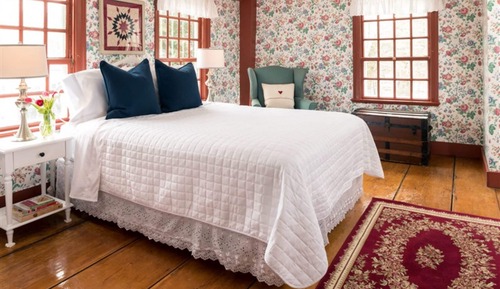 KINGSBURY (Queen) No Pets Allowed