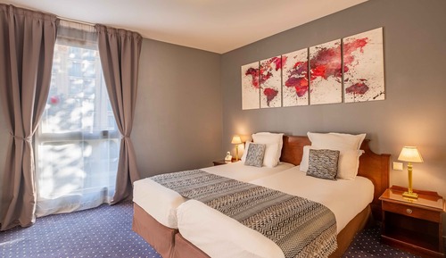 Twin Room (Prestige)