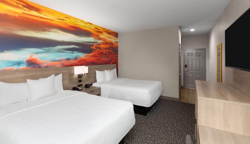 Room, 2 Queen Beds, Non Smoking