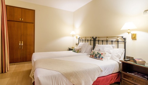 Basic Double Room