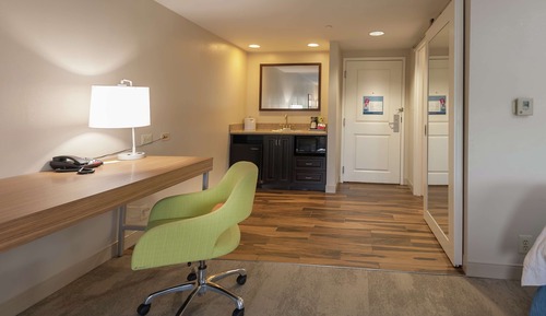 Room, Multiple Beds, Non Smoking