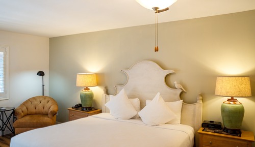 Signature Room, 1 King Bed, Fireplace