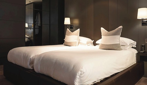 Classic Twin Room (Dakota)