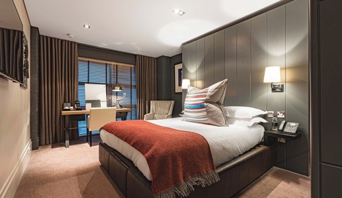 Executive Room (Dakota)