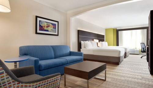 Suite, 2 Queen Beds