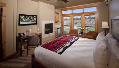 Deluxe Room, Multiple Beds, Hot Tub (Four Bedroom Cabin w/ Hot Tub)