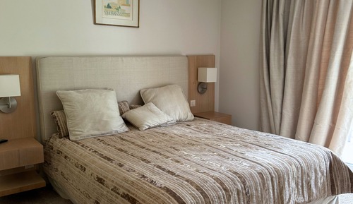 Classic Apartment, 2 Bedrooms, Balcony