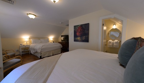 Family Quadruple Room, Multiple Beds (Dewey Mountain)