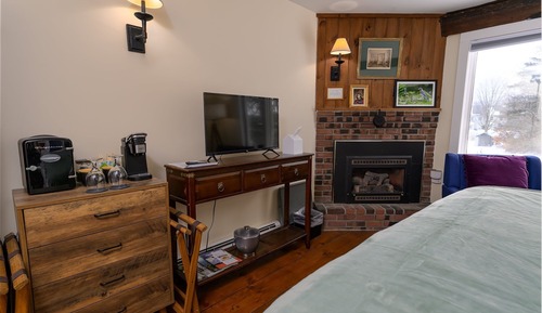 Comfort Double Room, Fireplace, Mountain View (Madonna Peak)