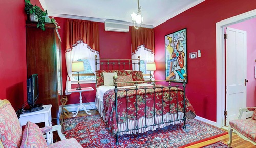 Premium Double Room, Ensuite, Courtyard View (Spring Valley)