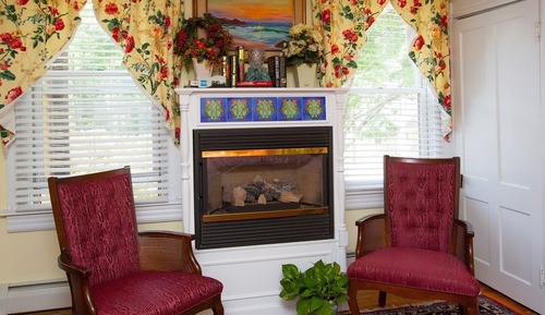 Premium Double Room, Ensuite, Mountain View (Greene)