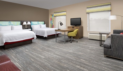 Two Queen Beds, Non-Smoking (Mob Hear Tub)