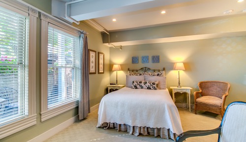 Double Room, 1 Queen Bed (Patio)