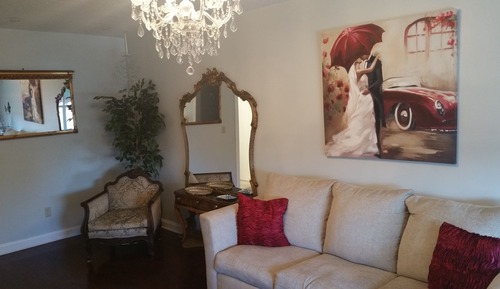 Honeymoon Room, 1 King Bed, Jetted Tub (Riveria Suite)