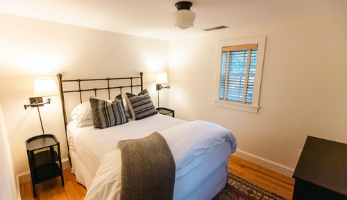 Cottage (Farm House)