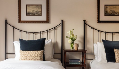 Suite, 3 Bedrooms