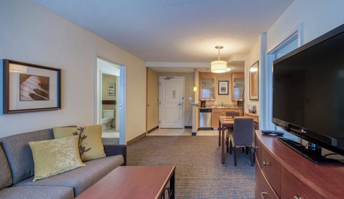 Suite, 1 Bedroom (Mobility/Hearing Accessible, Tub)