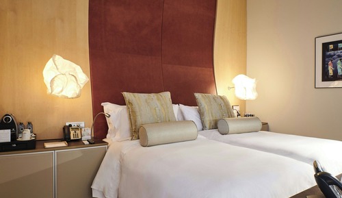 Premium Room, 1 King Bed (View)