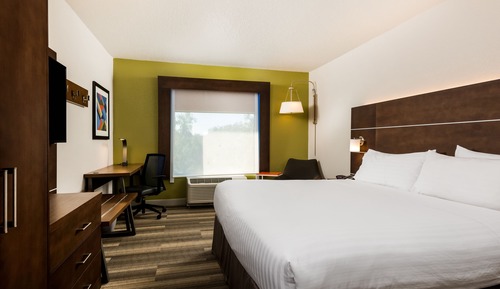 Standard Room, 1 King Bed, Accessible (Mobility)