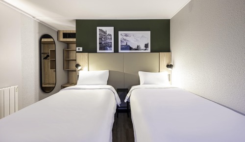 Standard Room, 2 Twin Beds