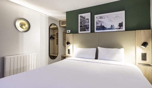 Superior Room, 1 King Bed
