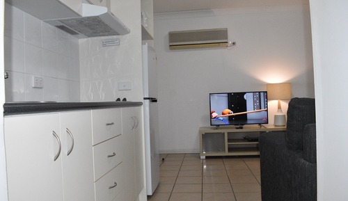 Family Room, Multiple Beds, Non Smoking, Kitchenette